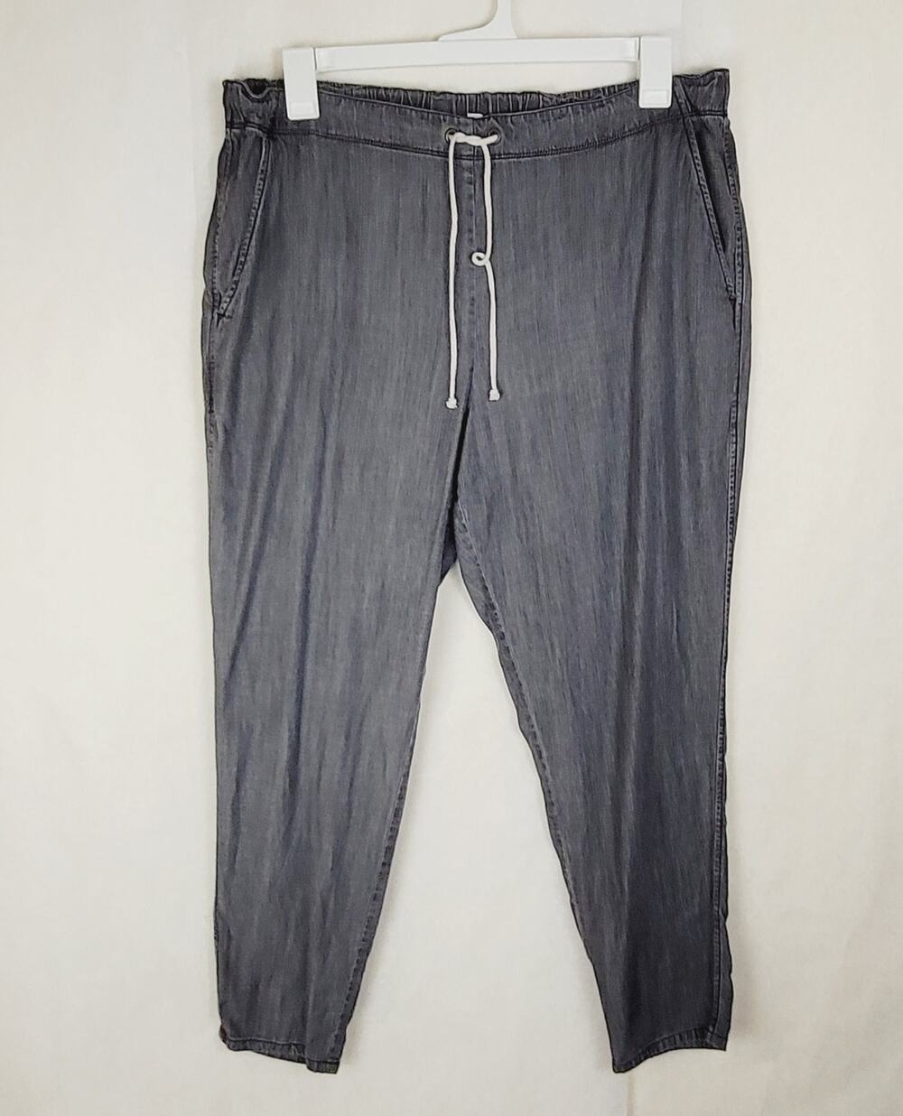 Eileen Fisher pull on drawstring slouchy ankle pants Sz L lightweight Blackwash